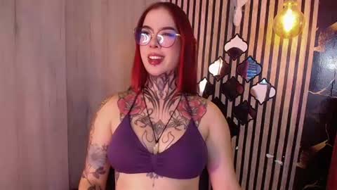 aphrodite__bloom online show from June 27, 12:38 am