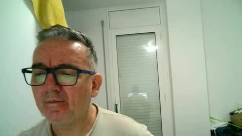 furry bear online show from October 19, 9:52 pm