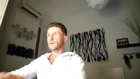 apollobest77 online show from February 4, 7:33 pm