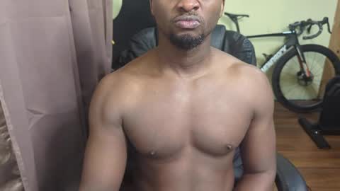 apollodarkmn online show from May 2, 5:46 am