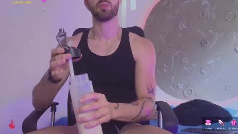 Apolo Lux  online show from March 15, 6:55 pm