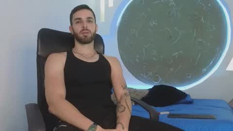 Apolo Lux  online show from March 10, 10:02 pm