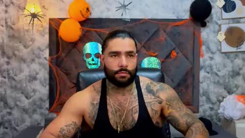Snapshot of apolo_rousse chatting on October 18, 11:09 pm Apolo online show from October 18, 11:09 pm