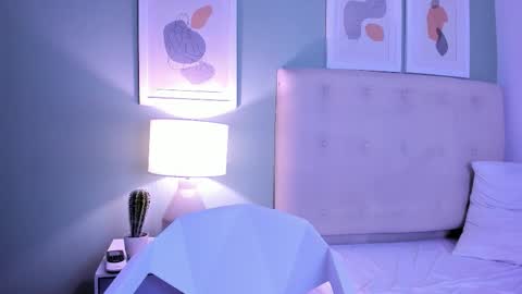 Apolo twink online show from December 3, 10:54 pm