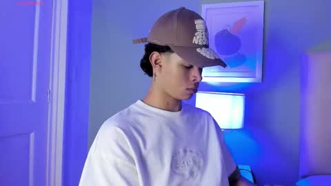 Apolo twink online show from March 12, 8:45 pm