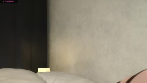 Meghan online show from March 15, 2:09 pm