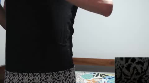 april1999350209 online show from May 10, 3:03 pm