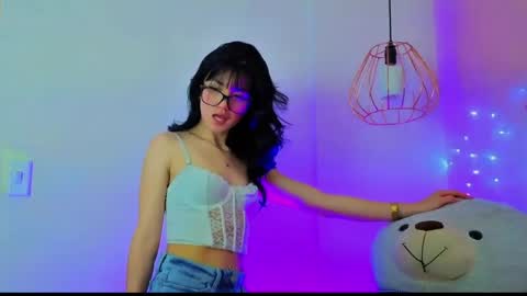   online show from April 28, 12:09 pm