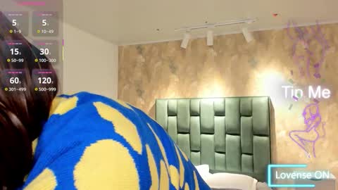  April  online show from November 10, 11:24 am