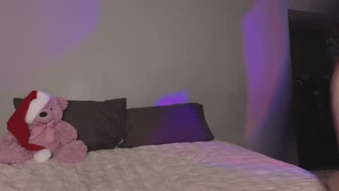 Snapshot of april_kampf_ chatting on January 25, 10:18 pm April online show from January 25, 10:18 pm