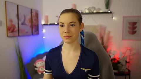 april_olsen online show from February 20, 2:30 pm