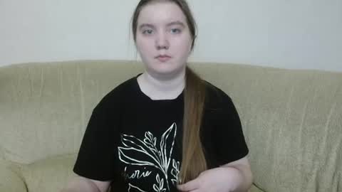 Josefin online show from July 5, 7:04 am
