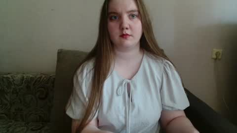 Josefin online show from June 29, 7:16 am