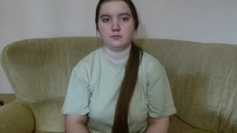 Josefin online show from July 1, 11:52 am