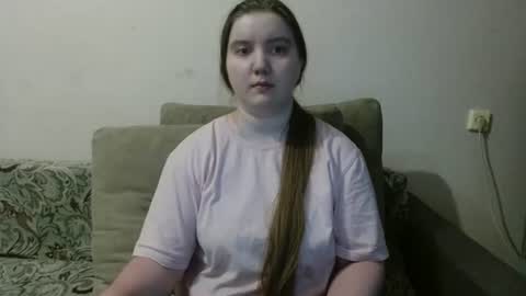 Josefin online show from July 10, 11:59 am