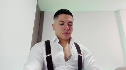 Jonathan online show from July 16, 6:33 pm