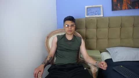 aquilestaylor online show from June 15, 1:14 pm