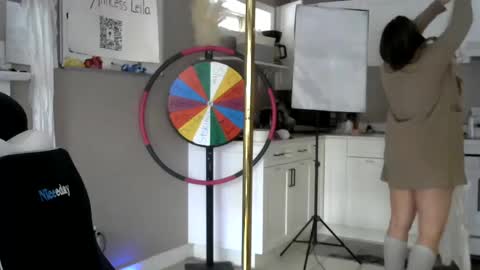 BustyPrincessLeila online show from February 9, 10:00 pm