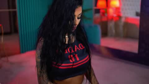 arabellaposh online show from October 28, 6:36 am