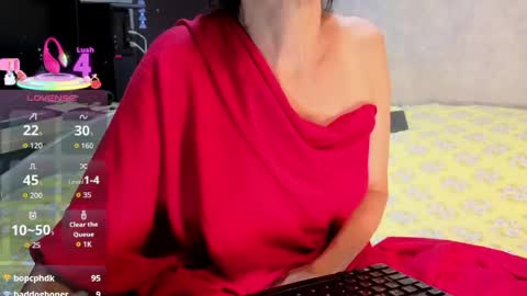 Nadia Cyel online show from April 29, 5:30 pm