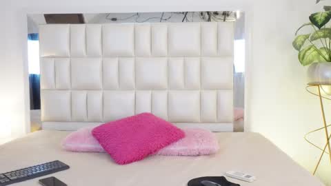   online show from March 2, 6:16 am