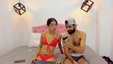 arah_issaa online show from February 2, 1:19 pm