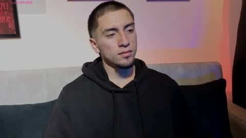 Mateo online show from December 3, 3:07 am