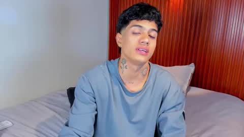 Snapshot of aress444 chatting on September 13, 3:09 am aress444 online show from September 13, 3:09 am