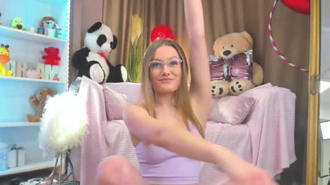 Ariel online show from February 26, 5:05 pm