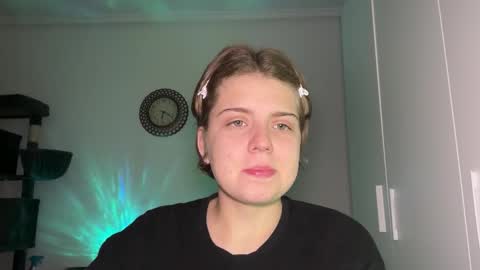 ari_crystal online show from March 14, 4:22 pm