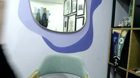 aria_andradee online show from March 6, 1:48 am