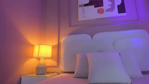 Aria  online show from July 22, 4:14 am