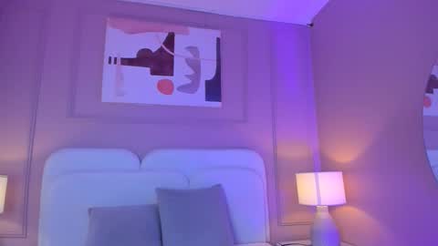 Aria  online show from November 13, 2:25 am