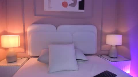 Aria  online show from July 2, 3:23 am