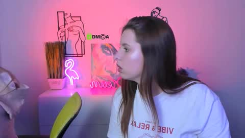 Luna online show from October 14, 7:06 pm