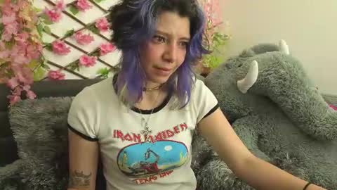 aria_silk online show from June 23, 9:54 pm