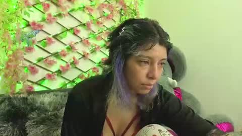 aria_silk online show from July 2, 2:55 pm
