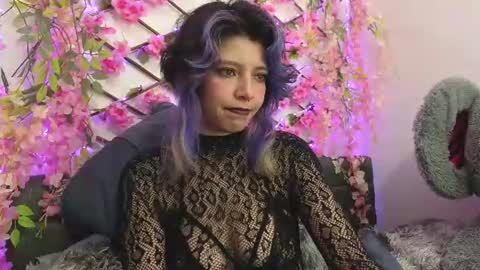 aria_silk online show from June 26, 10:59 pm