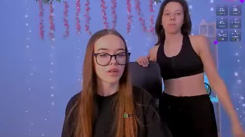 aria_wild_ online show from July 27, 7:22 pm