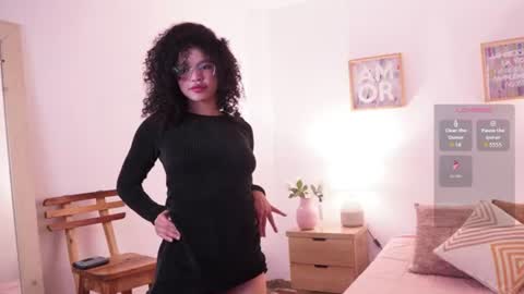 ariaa_23 online show from July 31, 1:34 pm
