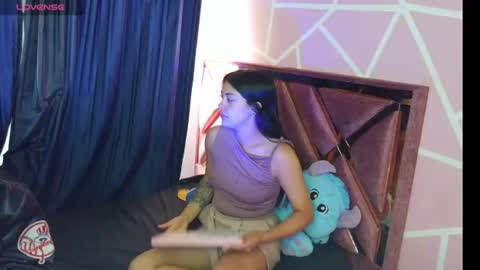 dafna lorens  online show from June 29, 1:44 pm