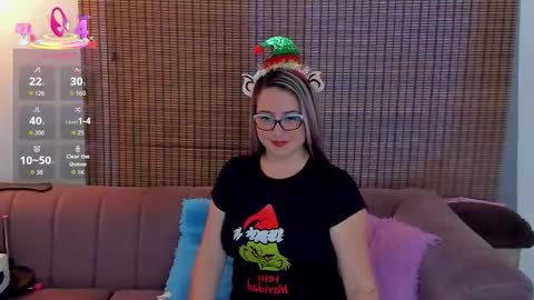 Ariana Cruz online show from December 2, 12:47 pm