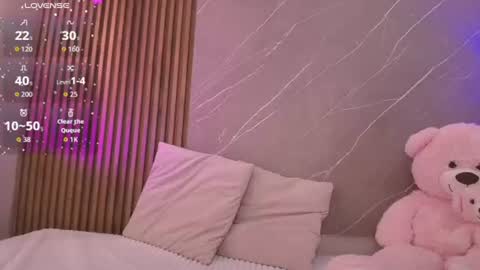 Ariana online show from June 12, 12:15 pm
