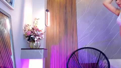 Ariana online show from March 7, 12:45 pm