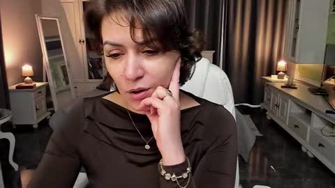 Ana online show from February 13, 7:55 am