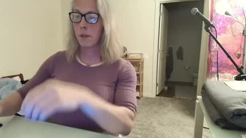 Arianna Sinz online show from September 11, 6:03 am