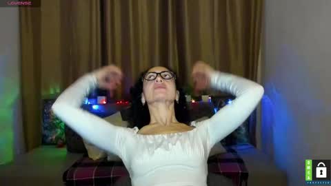 Arianna online show from November 27, 6:59 pm