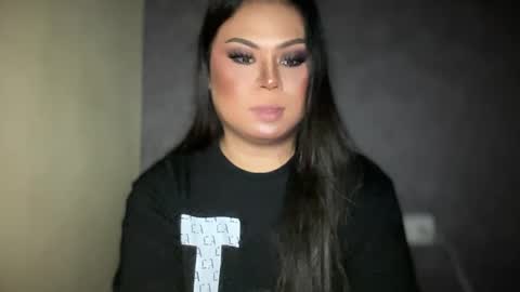 LOVELY online show from February 25, 9:53 am