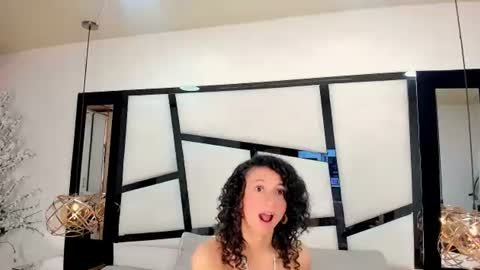 ariannarussell1 online show from July 12, 2:53 pm