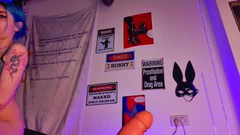 Aria online show from March 7, 10:54 pm